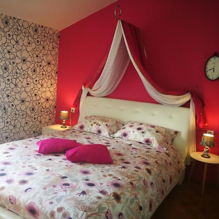 Millenca Apartment Izola Eksteriør billede